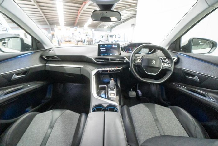 2018 Peugeot 3008 Allure