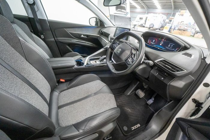 2018 Peugeot 3008 Allure