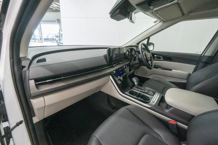 2023 Kia Carnival SLi