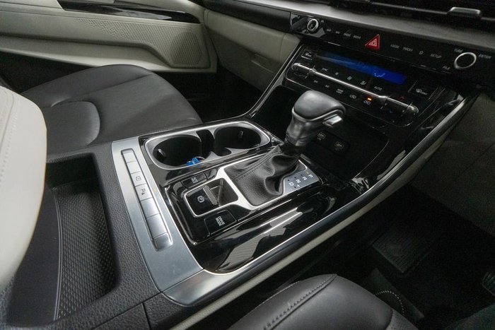 2023 Kia Carnival SLi