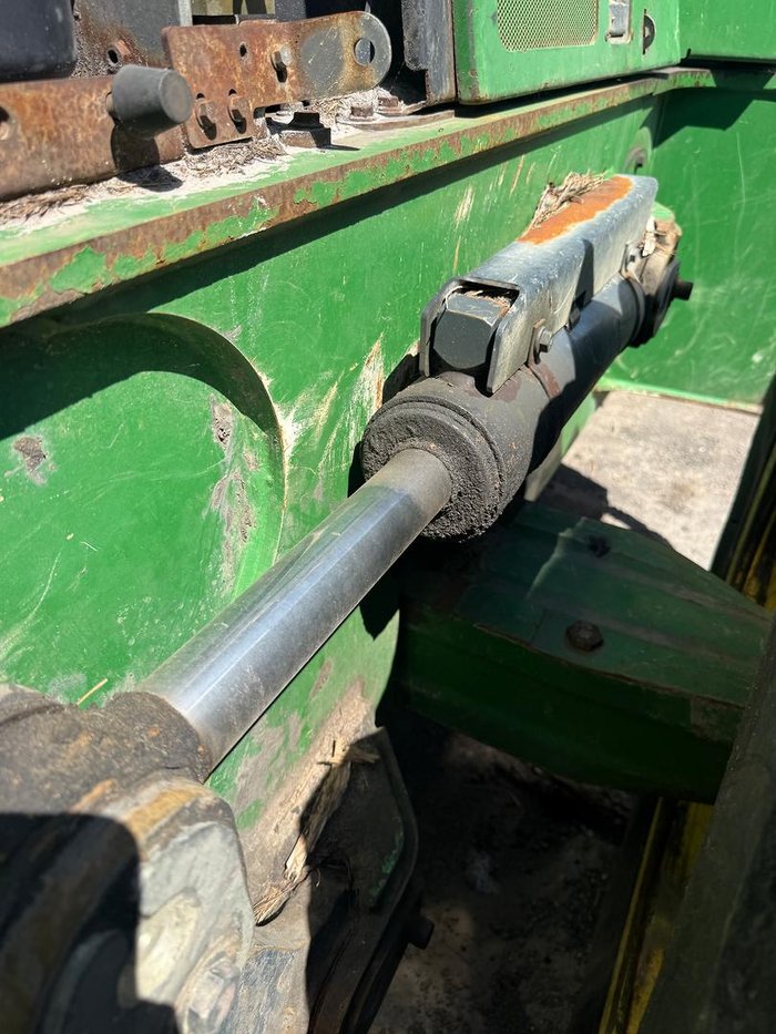2016 John Deere 648L Green