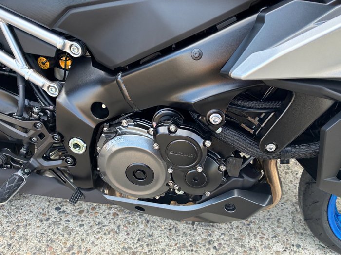 2025 Suzuki GSX-S1000GX (GSX-S1000XRRE) BLUE