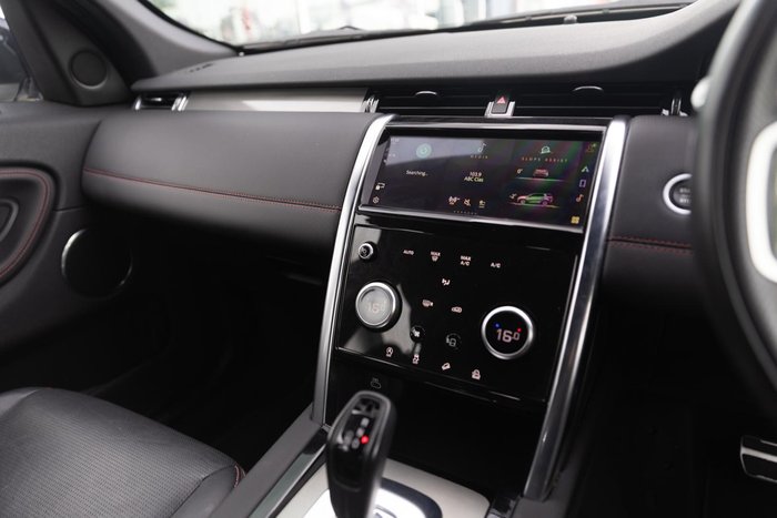 2022 Land Rover Discovery Sport P250 R-Dynamic SE