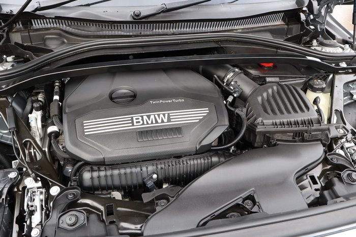 2023 BMW 2 Series 220i M Sport