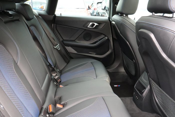 2023 BMW 2 Series 220i M Sport
