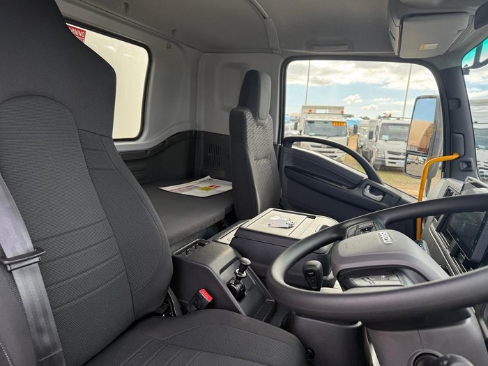 2026 Isuzu F Series FRR 110-240 AM R52 Freightpack