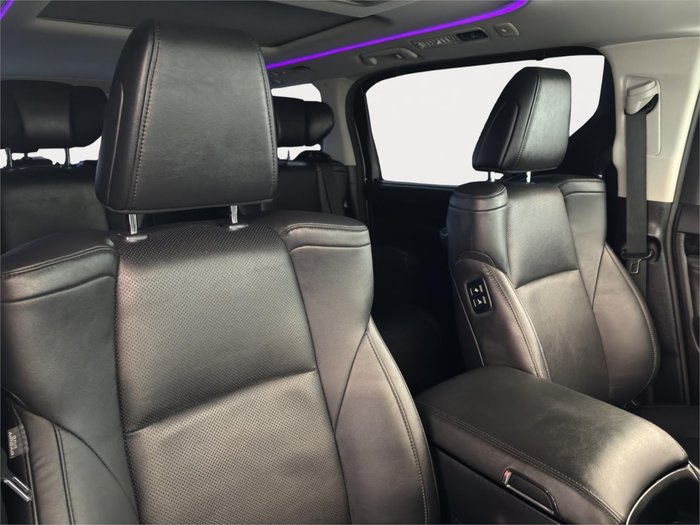2022 Toyota Alphard