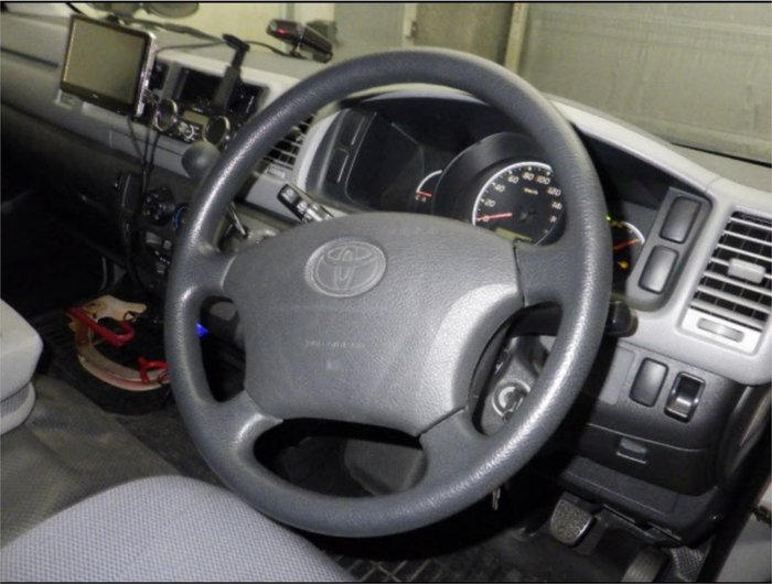 2005 Toyota Hiace DX 4WD