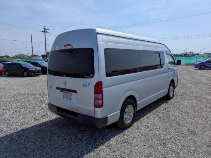 2005 Toyota Hiace SLWB 4WD