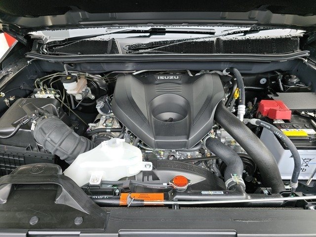 2026 Isuzu MU-X