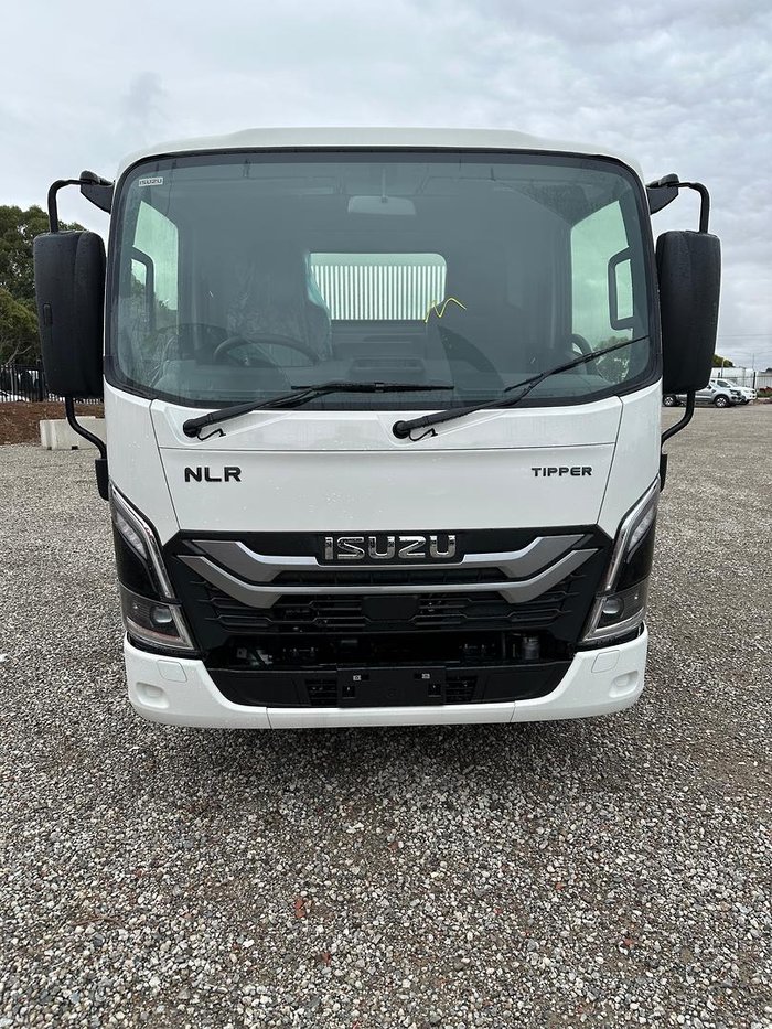 2026 Isuzu N Series NLR 45-150 DT D25 Tipper