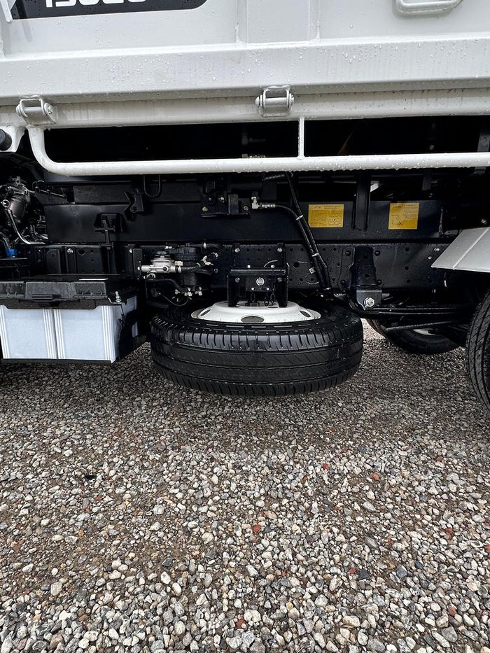 2026 Isuzu N Series NLR 45-150 DT D25 Tipper