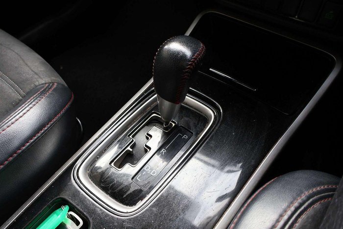 2020 Mitsubishi Outlander Black Edition