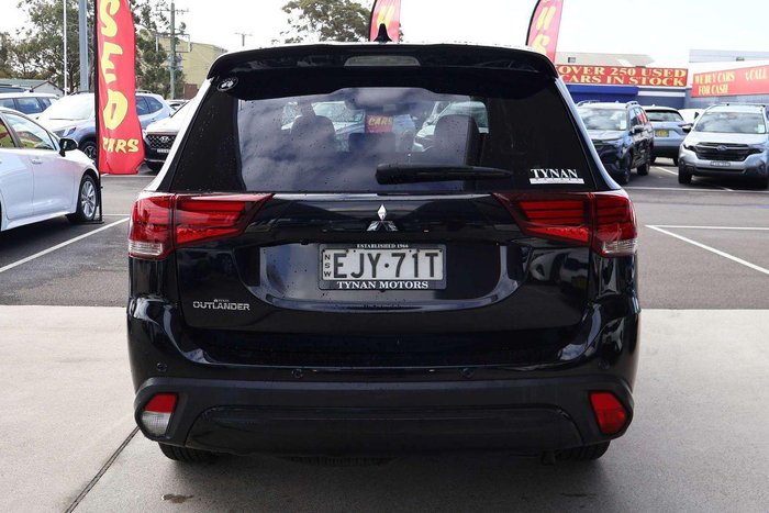2020 Mitsubishi Outlander Black Edition
