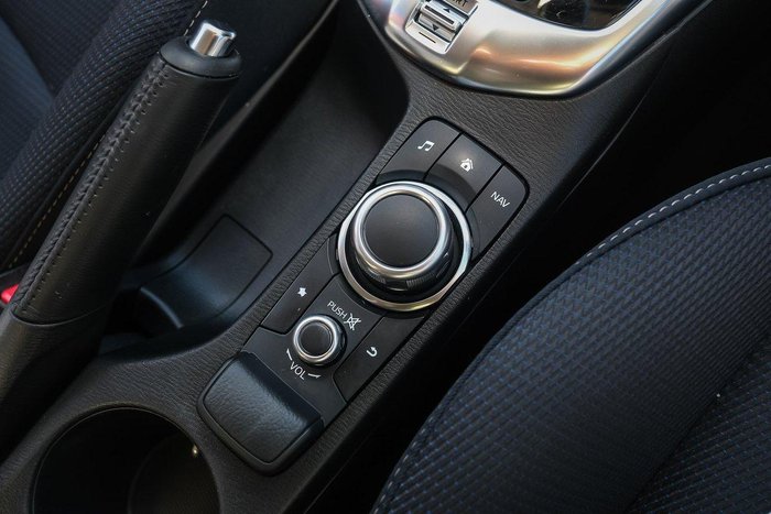 2022 Mazda 2 G15 Evolve