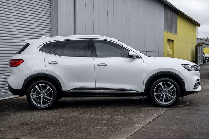 2021 MG HS Excite X