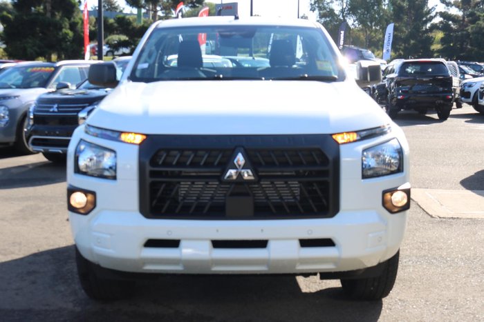 2026 Mitsubishi Triton GLX