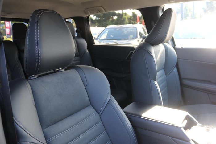 2025 Mitsubishi Outlander Aspire