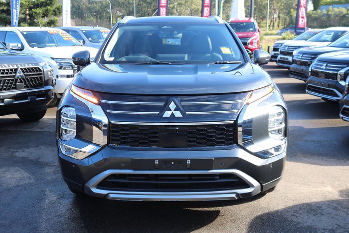 2025 Mitsubishi Outlander Aspire