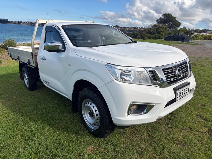 2019 Nissan Navara RX