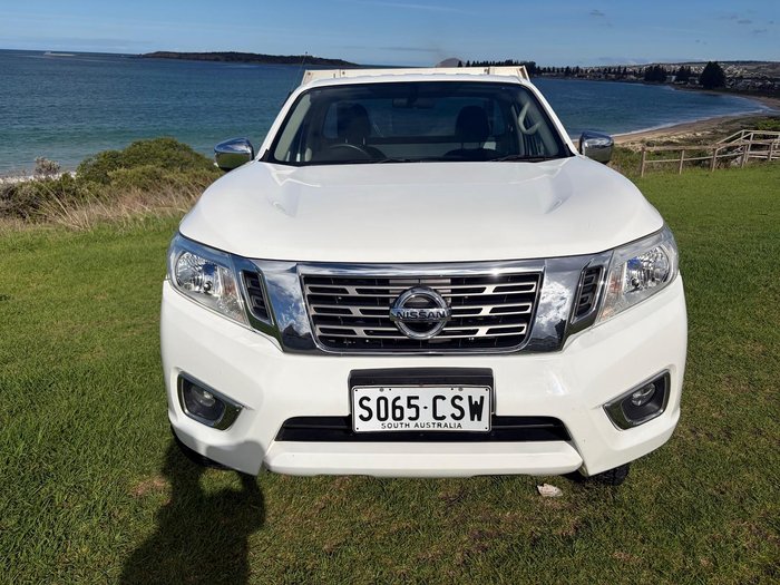 2019 Nissan Navara RX