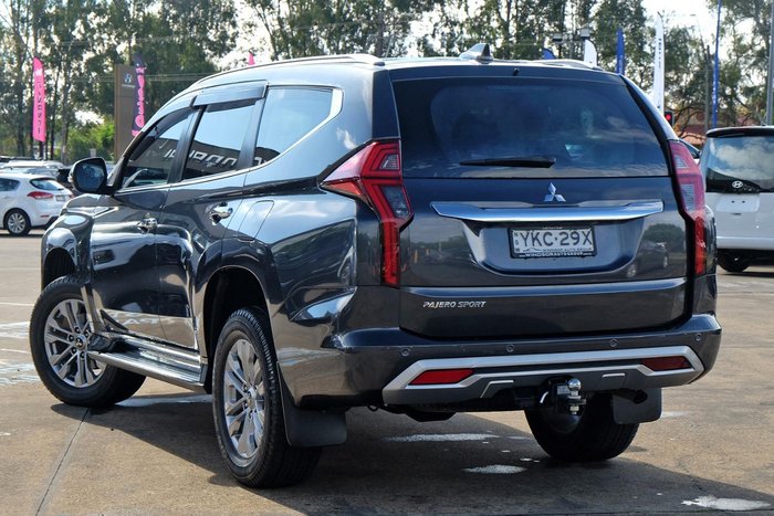 2020 Mitsubishi Pajero Sport GLX