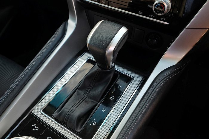 2020 Mitsubishi Pajero Sport GLX