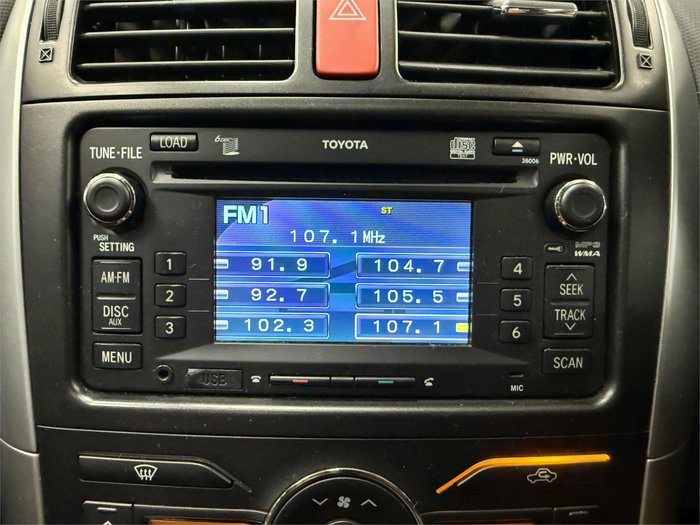 2011 Toyota Corolla Levin ZR