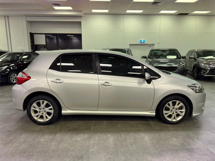 2011 Toyota Corolla Levin ZR