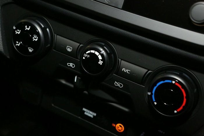 2025 Isuzu D-MAX SX