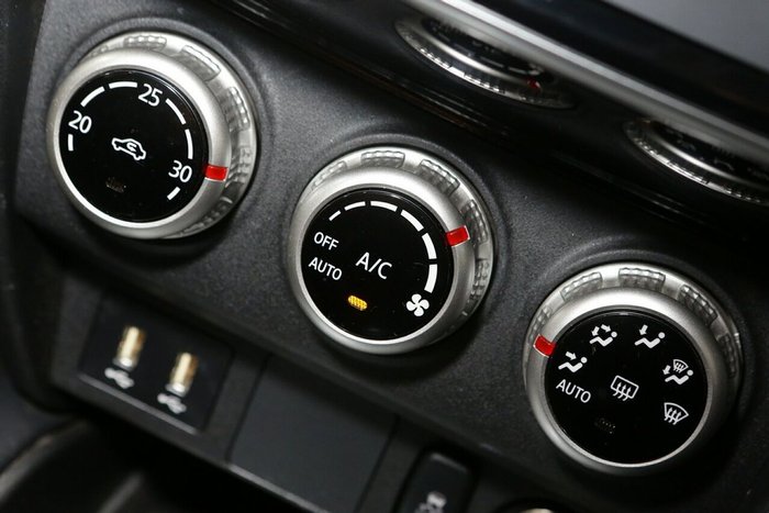 2024 Mitsubishi ASX ES