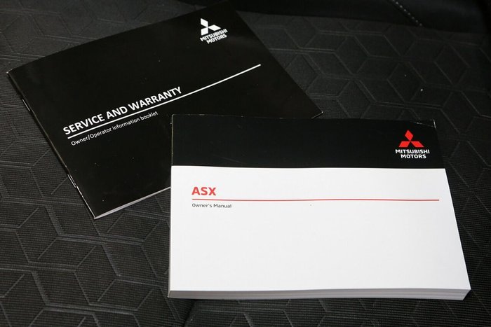 2024 Mitsubishi ASX ES