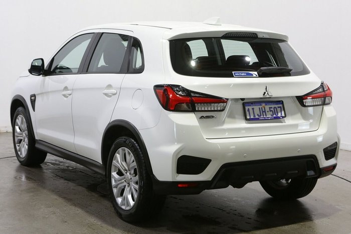 2024 Mitsubishi ASX ES