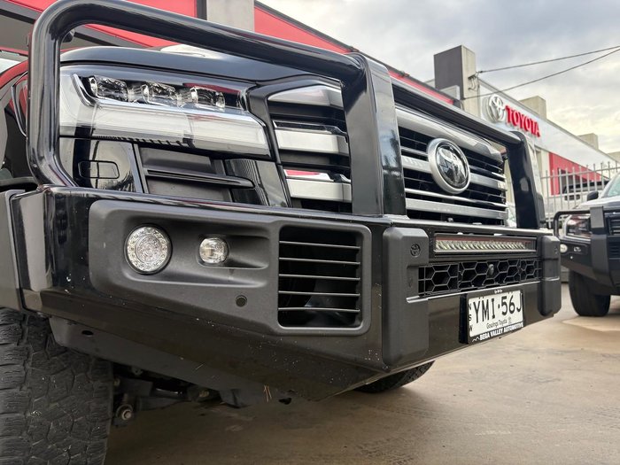 2023 Toyota Landcruiser Sahara ZX