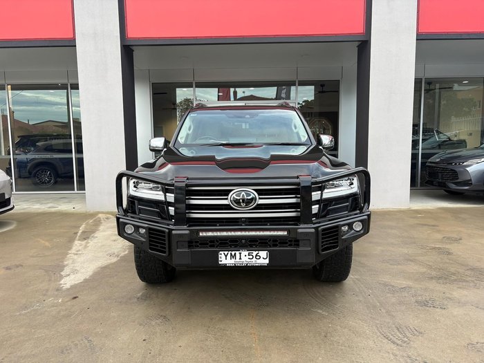 2023 Toyota Landcruiser Sahara ZX