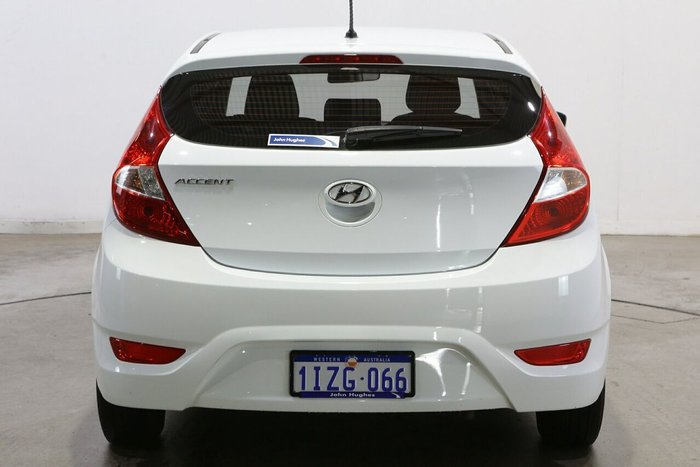 2017 Hyundai Accent Active