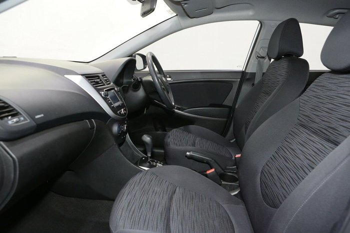 2017 Hyundai Accent Active