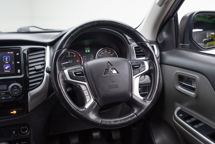 2017 Mitsubishi Triton GLS