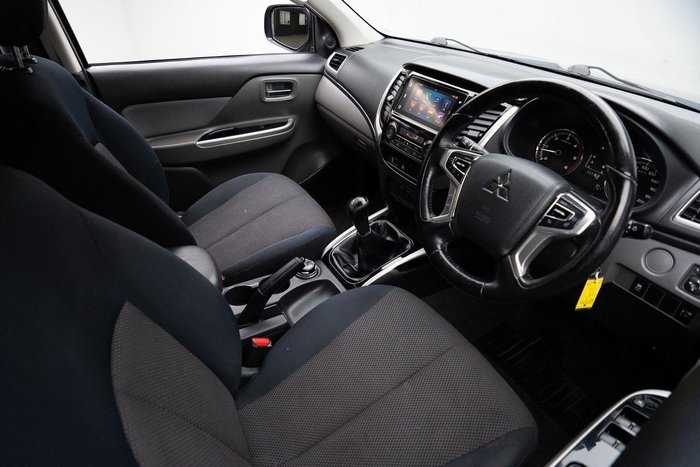 2017 Mitsubishi Triton GLS