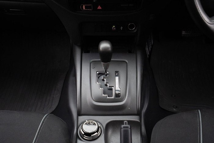 2019 Mitsubishi Triton GLX