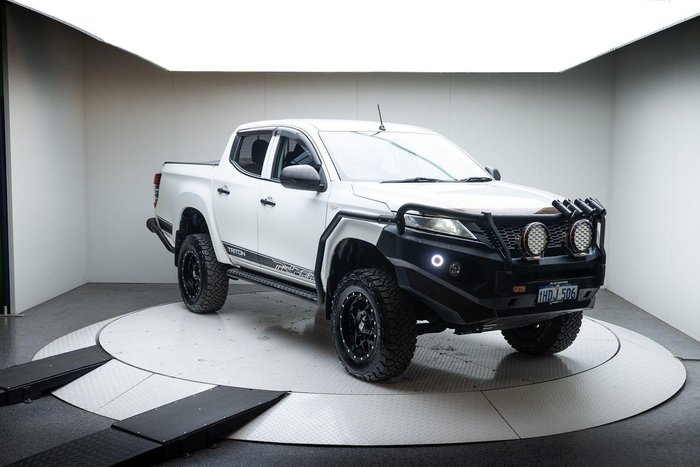 2019 Mitsubishi Triton GLX