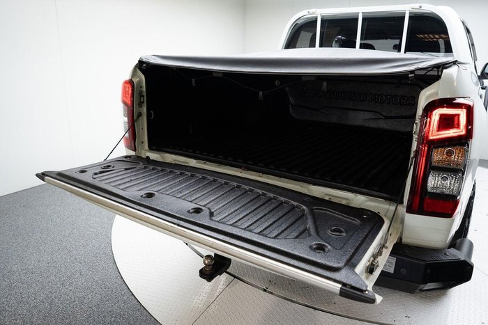 2019 Mitsubishi Triton GLX