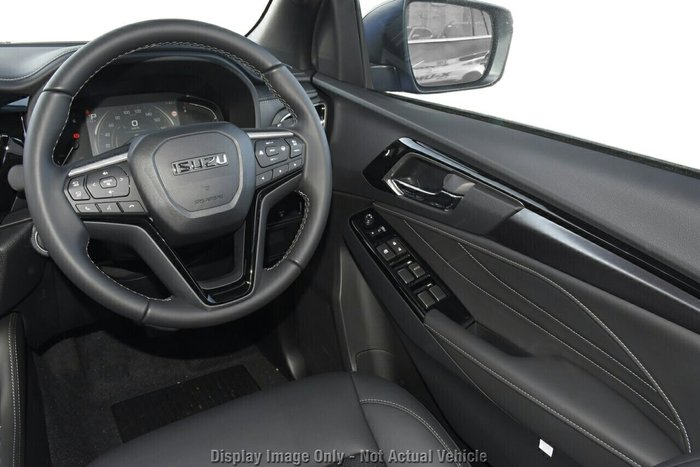 2026 Isuzu MU-X LS-T