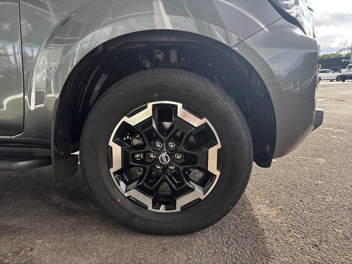 2024 Nissan Navara ST-X