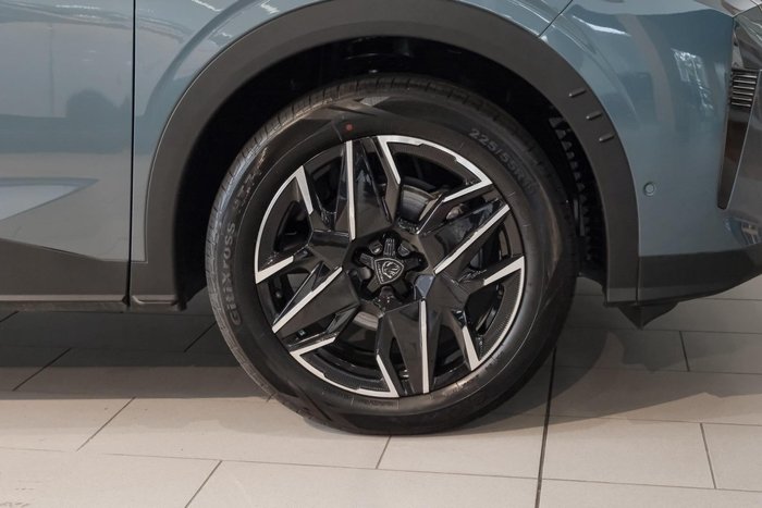 2025 Peugeot 3008 GT Premium Hybrid