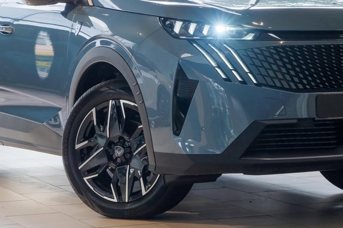 2025 Peugeot 3008 GT Premium Hybrid