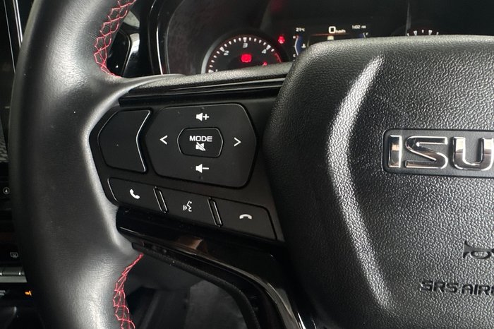 2022 Isuzu D-MAX X-TERRAIN