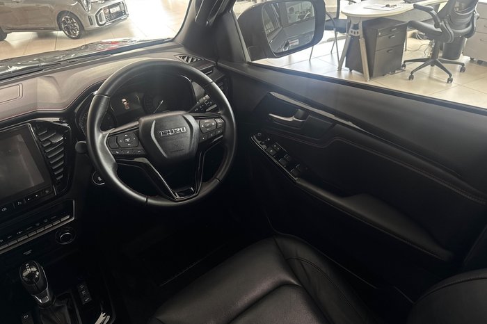 2022 Isuzu D-MAX X-TERRAIN
