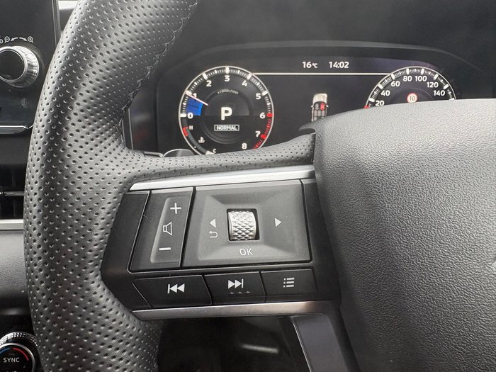 2023 Mitsubishi Outlander Exceed