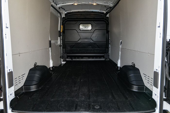 2024 Ford Transit 350L